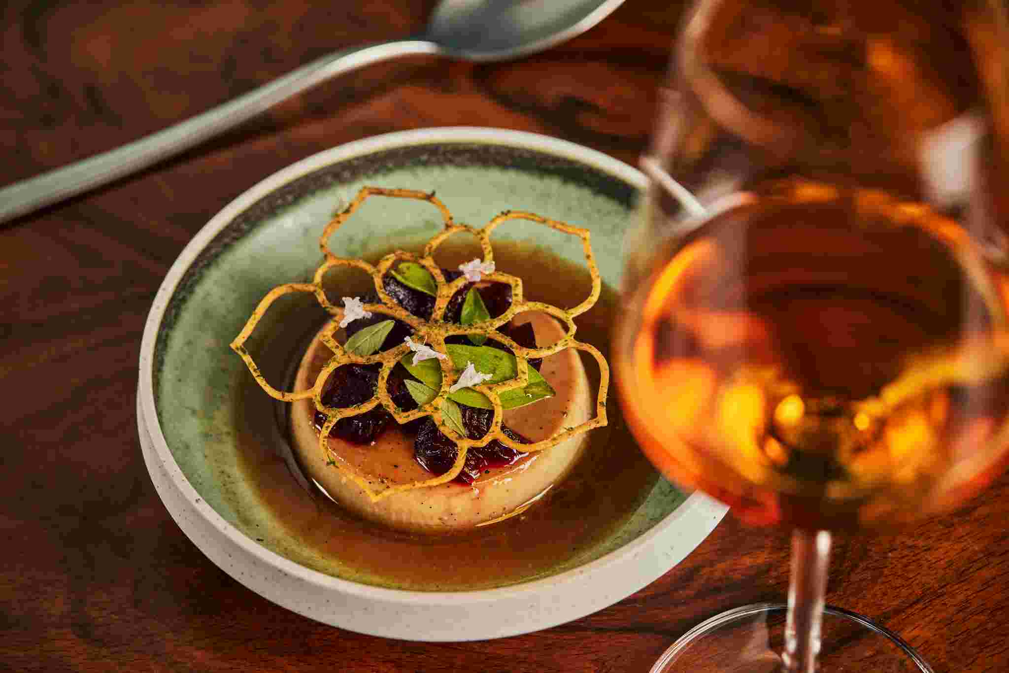 Red Brick Kava ir grybai Wine and Dessert Lithuania